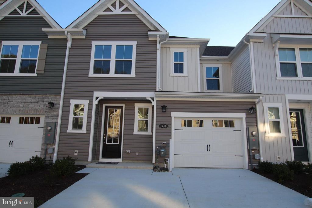 390 SCRANTON LN, Ocean View, DE 19970