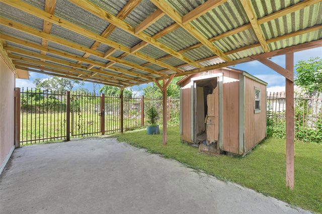 4600 Ireland Street, Houston, TX 77016