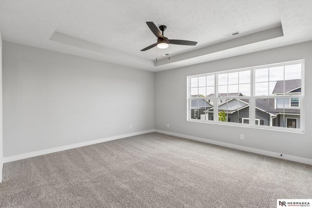 11422 N 160 Court, Bennington, NE 68007