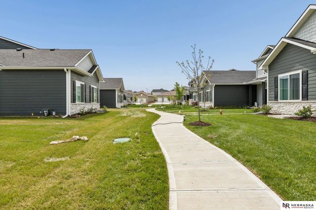 11422 N 160 Court, Bennington, NE 68007