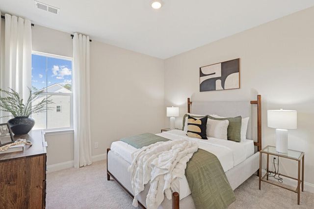 435 Queenview Lane, Charleston, SC 29414