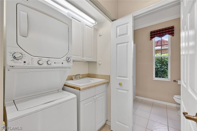 8534 Chase Preserve DR, Naples, FL 34113