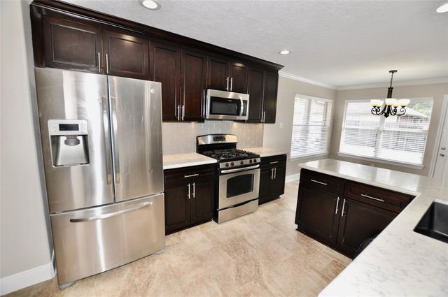 26983 Crown Haven Drive, Kingwood, TX 77339