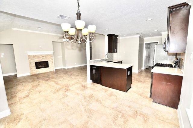 26983 Crown Haven Drive, Kingwood, TX 77339