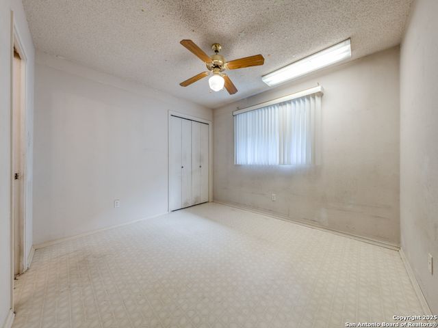 8434 Timber Loche, San Antonio, TX 78250