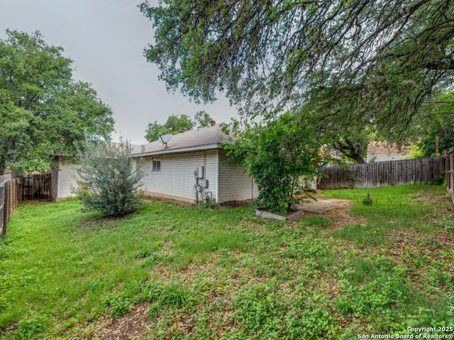 8434 Timber Loche, San Antonio, TX 78250