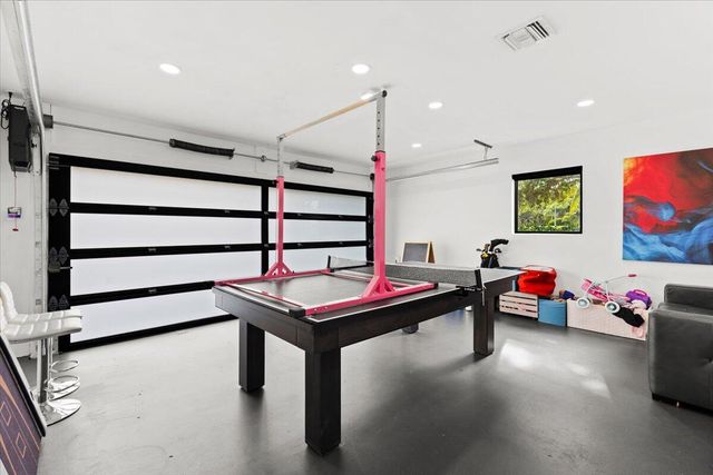 1049 W Palmetto Park Road, Boca Raton, FL 33486