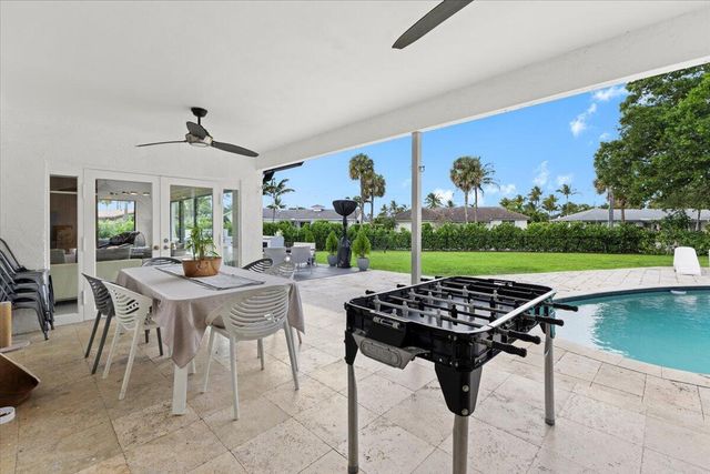 1049 W Palmetto Park Road, Boca Raton, FL 33486
