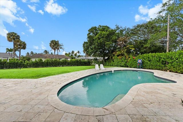 1049 W Palmetto Park Road, Boca Raton, FL 33486