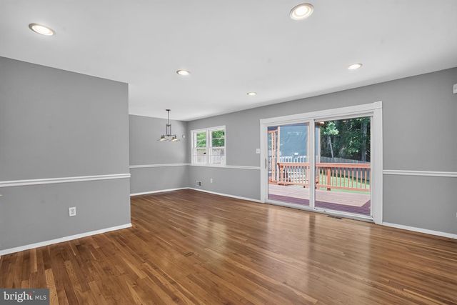 6102 BROOKE JANE DR, Clinton, MD 20735