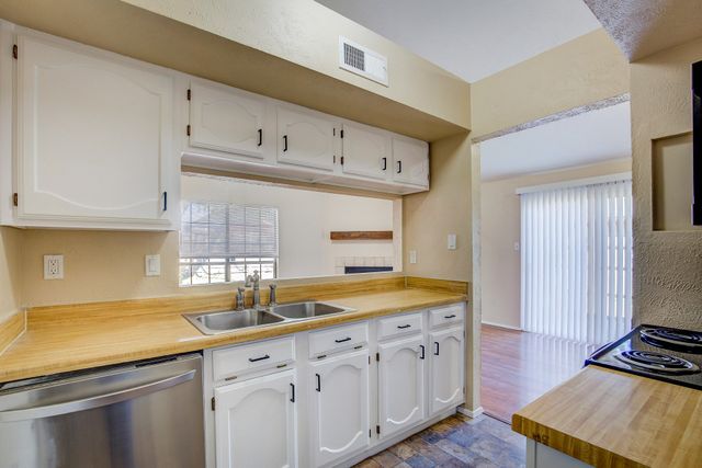 4221 Heath Street, Fort Worth, TX 76137