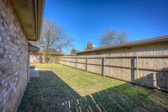 4221 Heath Street, Fort Worth, TX 76137