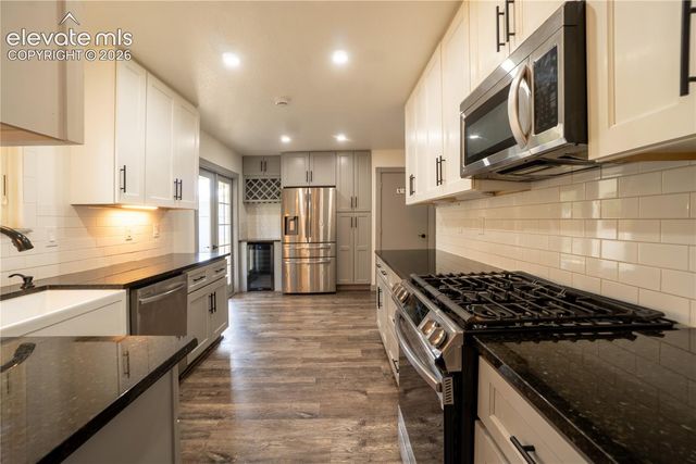 6630 Cottonwood Grove Drive, Colorado Springs, CO 80925