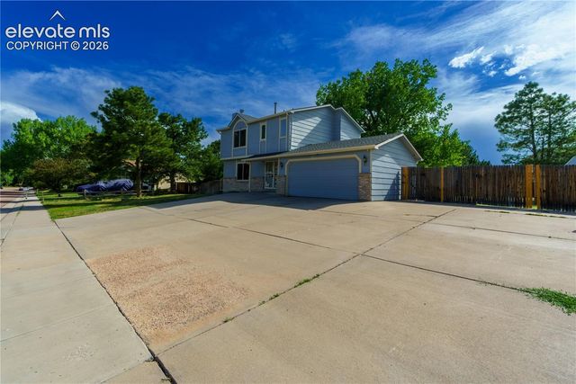 6630 Cottonwood Grove Drive, Colorado Springs, CO 80925