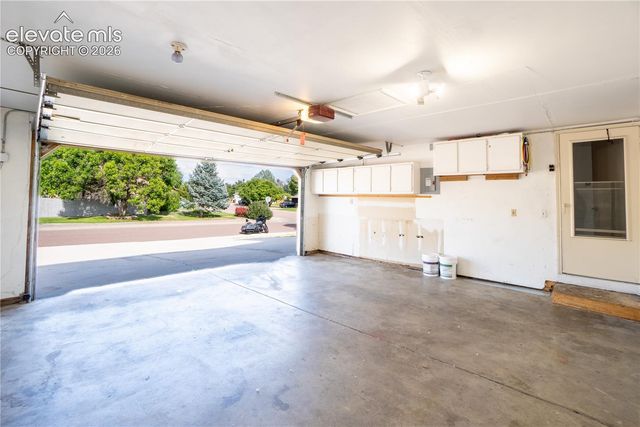 6630 Cottonwood Grove Drive, Colorado Springs, CO 80925