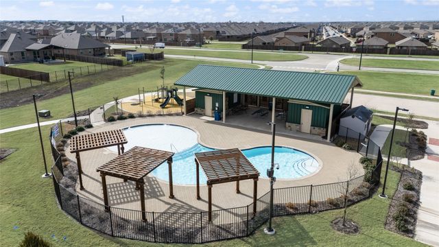 2012 Killeen Drive, Forney, TX 75126