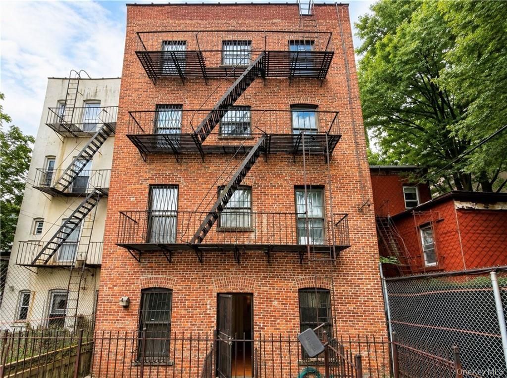 288 Sumpter Street, Brooklyn, NY 11233 — photo 2