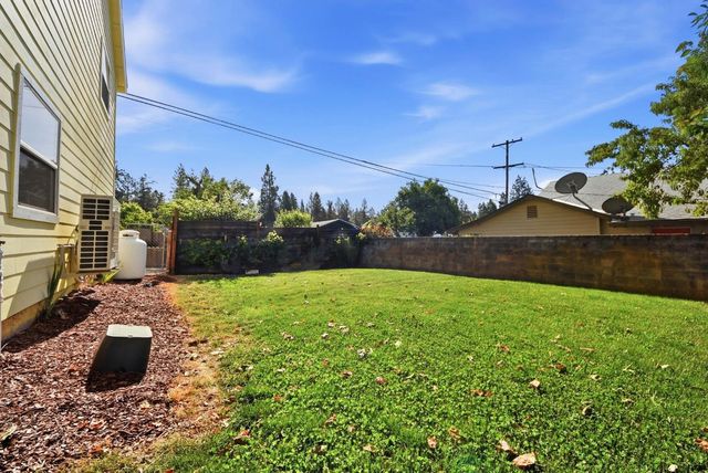 125 E Oak St, Colfax, CA 95713