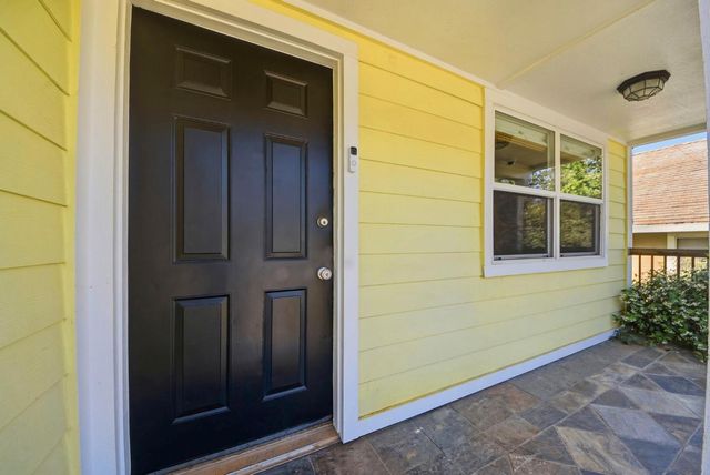 125 E Oak St, Colfax, CA 95713