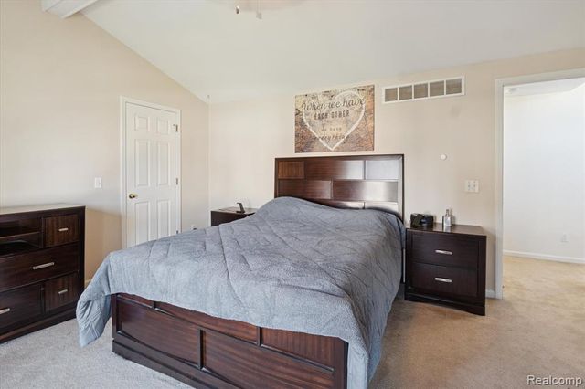 20387 Villa Grande Circle 19, Clinton Township, MI 48038