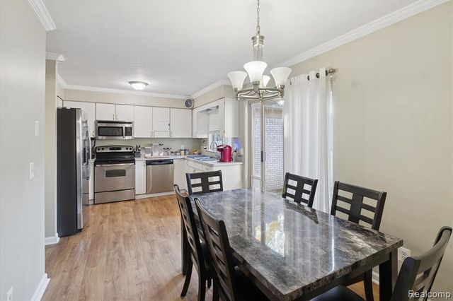 20387 Villa Grande Circle 19, Clinton Township, MI 48038