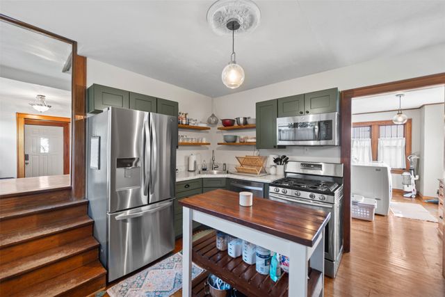 330 W 9th Street S, Newton, IA 50208