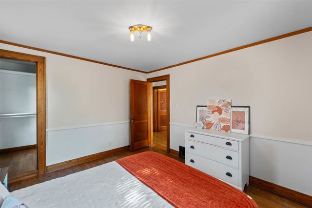 330 W 9th Street S, Newton, IA 50208