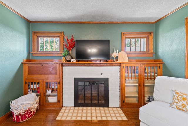 330 W 9th Street S, Newton, IA 50208