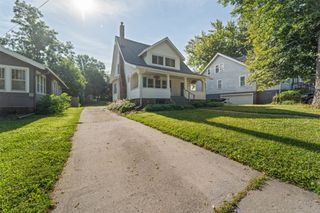 330 W 9th Street S, Newton, IA 50208