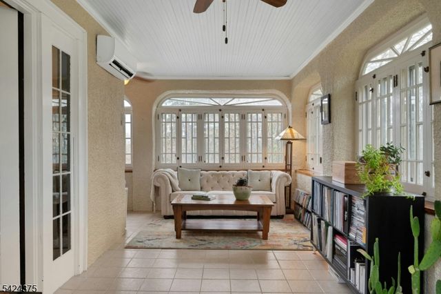 18 Ball Road, Mountain Lakes Boro, NJ 07046