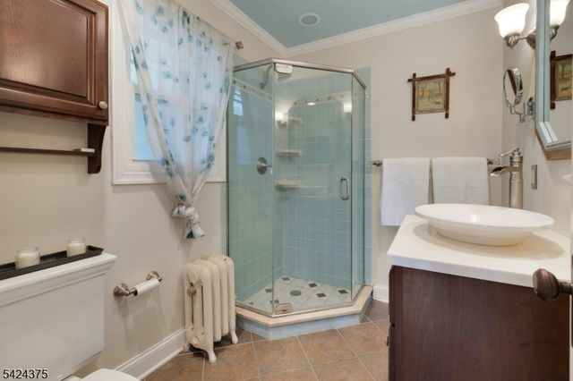 18 Ball Road, Mountain Lakes Boro, NJ 07046