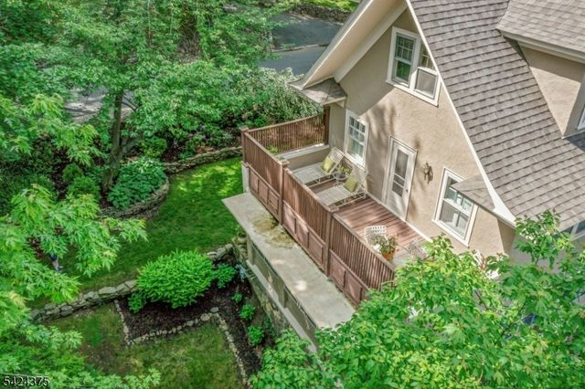 18 Ball Road, Mountain Lakes Boro, NJ 07046