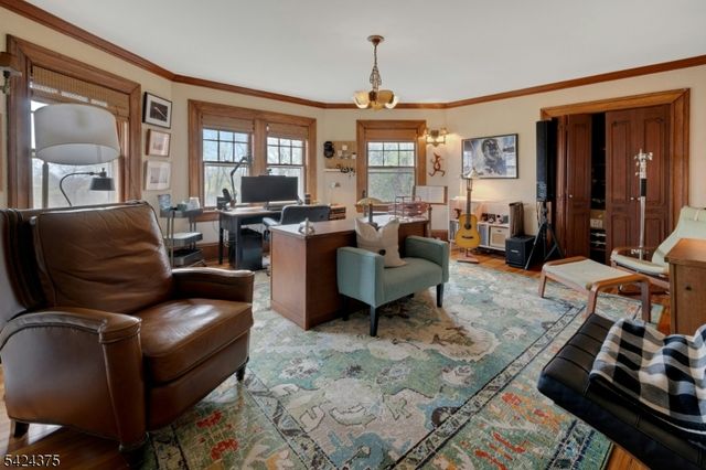 18 Ball Road, Mountain Lakes Boro, NJ 07046