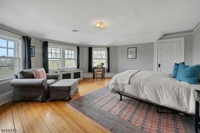 18 Ball Road, Mountain Lakes Boro, NJ 07046