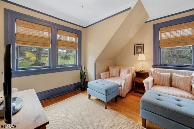 18 Ball Road, Mountain Lakes Boro, NJ 07046