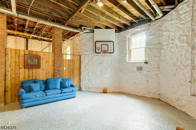 18 Ball Road, Mountain Lakes Boro, NJ 07046