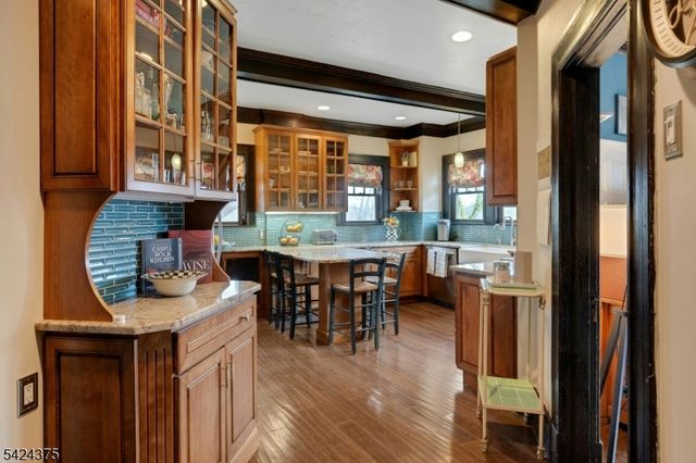 18 Ball Road, Mountain Lakes Boro, NJ 07046