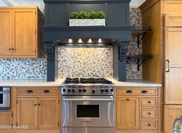 114 Cove Side Lane, Hampstead, NC 28443