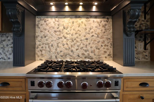 114 Cove Side Lane, Hampstead, NC 28443