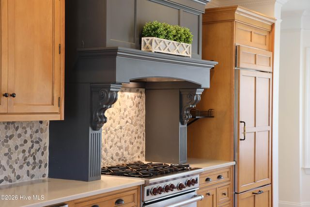 114 Cove Side Lane, Hampstead, NC 28443