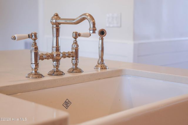 114 Cove Side Lane, Hampstead, NC 28443