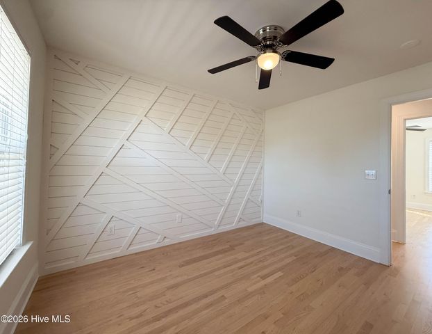 114 Cove Side Lane, Hampstead, NC 28443