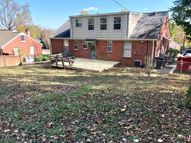 721 Kendall Dr, Nashville, TN 37209