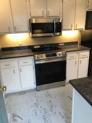 721 Kendall Dr, Nashville, TN 37209