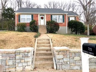 721 Kendall Dr, Nashville, TN 37209