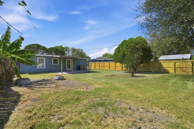 1226 Bernice Dr, Corpus Christi, TX 78412