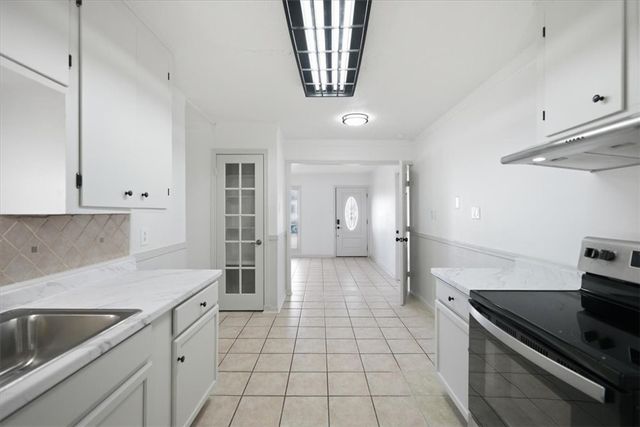 1226 Bernice Dr, Corpus Christi, TX 78412