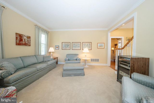 12 SHADY BROOK LN, Malvern, PA 19355