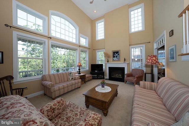 12 SHADY BROOK LN, Malvern, PA 19355