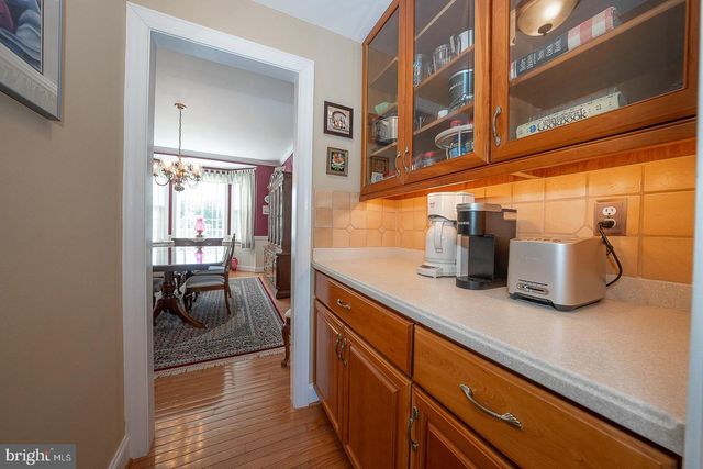 12 SHADY BROOK LN, Malvern, PA 19355